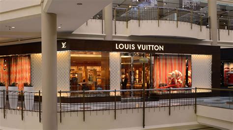 what countries make louis vuitton|louis vuitton locations.